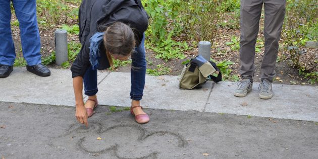 Anja Schoeller shows how the Olloid can be used to purify water